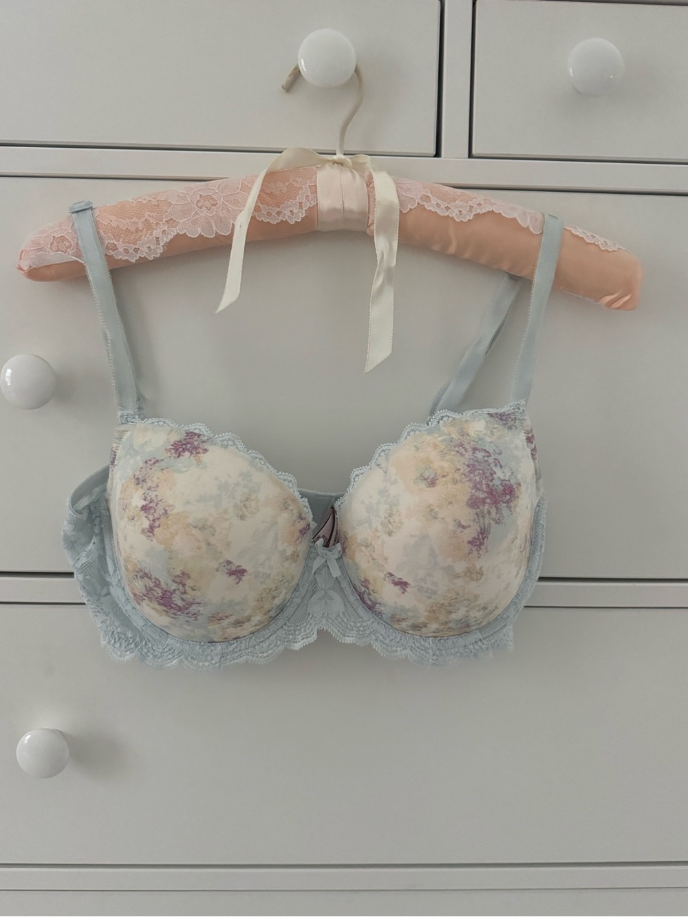 Victoria's Secret Dream Angels Lightly Lined Demi Bra